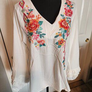 NEW Creamy White Blouse with Colorful Embroidery Flowers